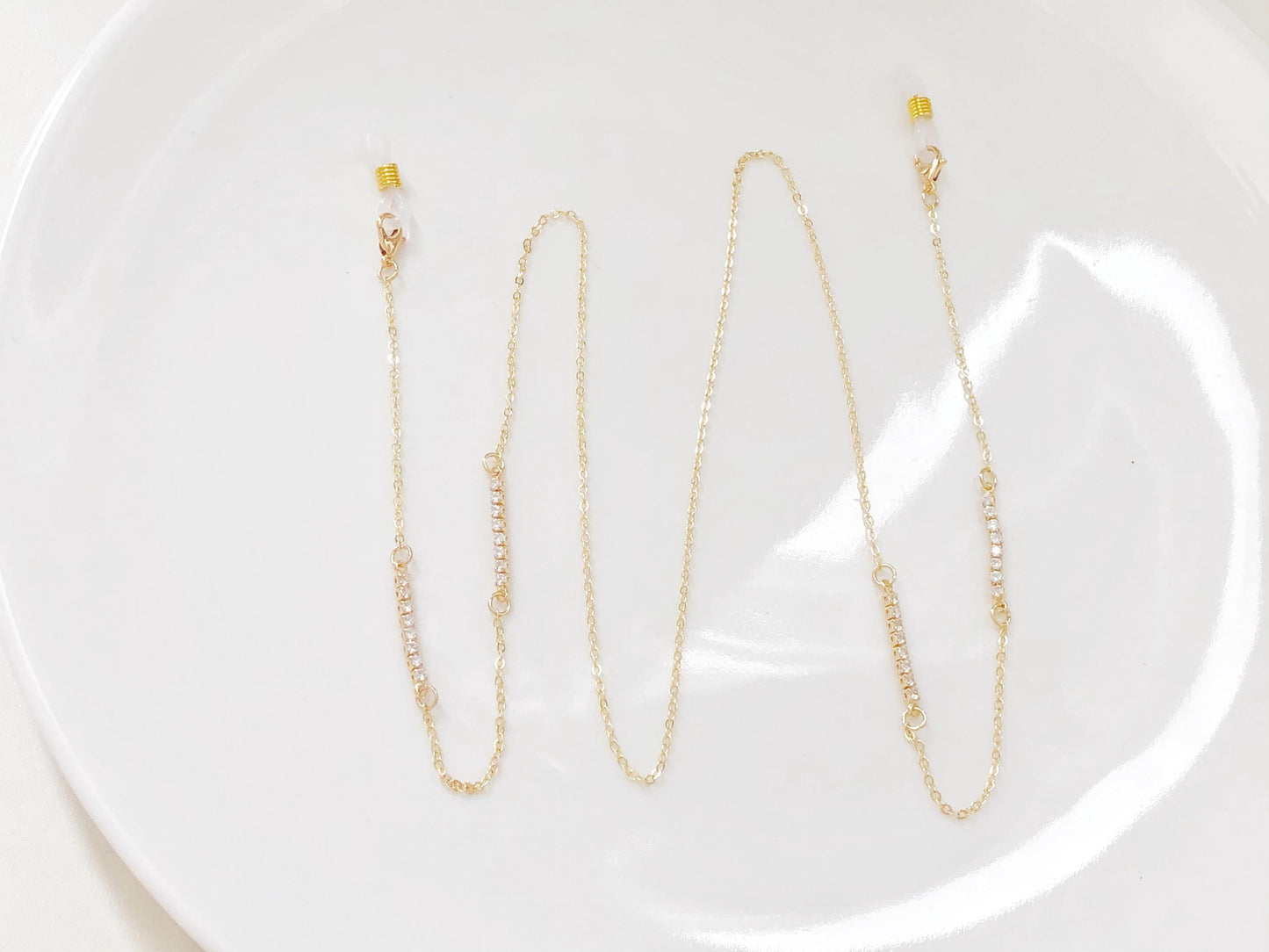 Gold Metal Glasses Chain Eyewear Holder Sunglass Strap Minimalist Eyeglass Necklace Beaded Spectacles Lanyard Jewellery Gift for Women