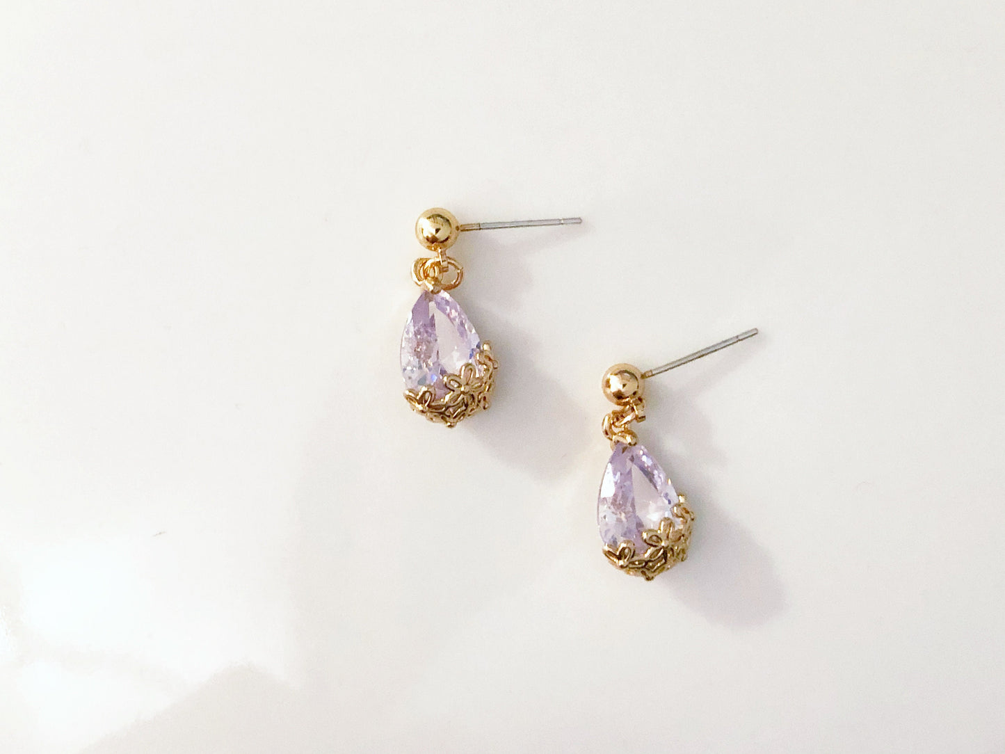 Teardrop Clip On or Stud Earrings | Gold Dangle Jewellery | Elegant Retro Gift for Her | Bridesmaid or Wedding Jewelry