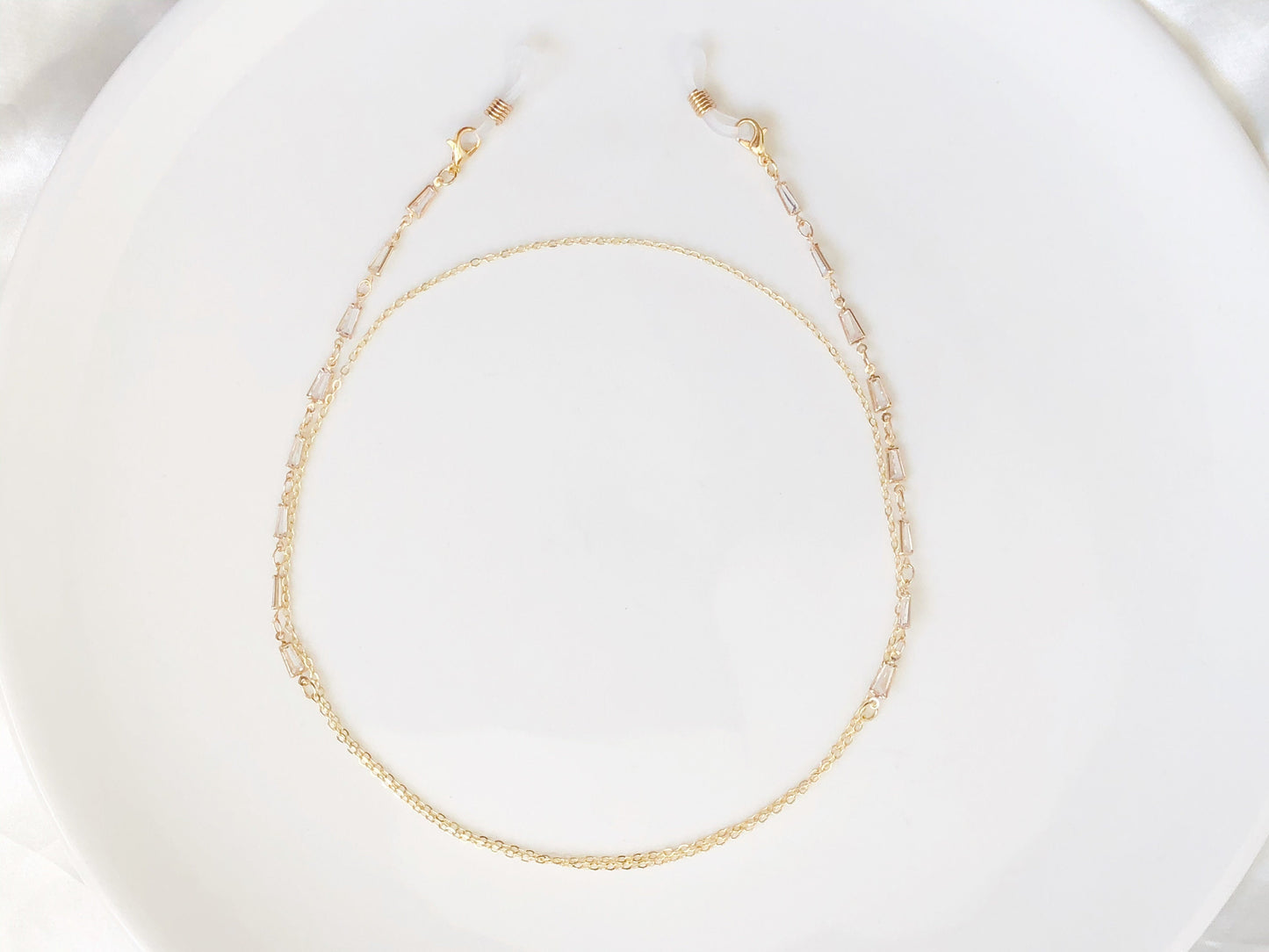Dainty clear trapezoid Zirconia glasses chain, Delicate sunglasses chain, Travel essential, gift for mother, Valentine gift for her, Lanyard