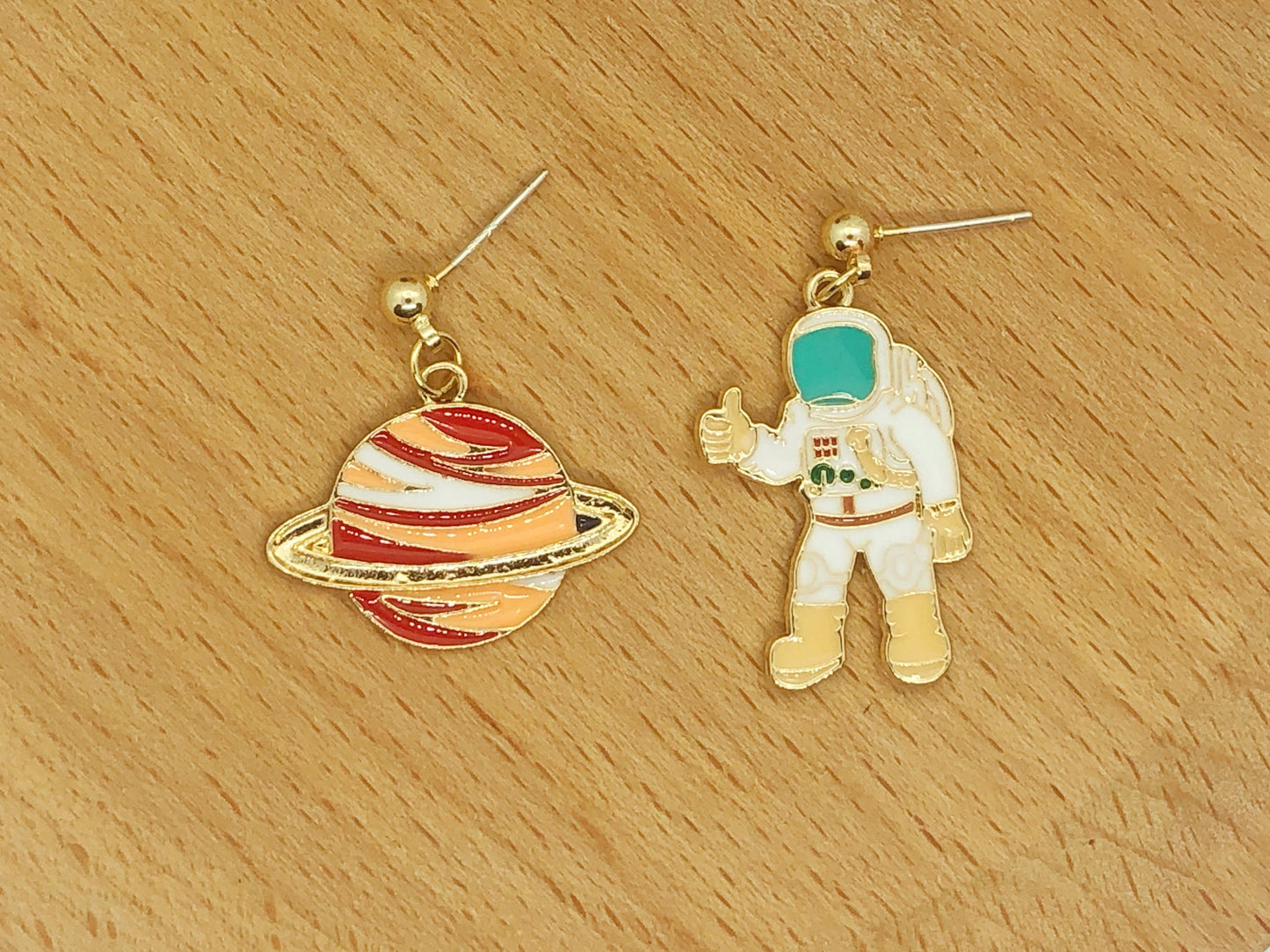 Mismatch Planet and astronaut clip on/stud Earrings, Asymmetrical Saturn Planet and Space Jewellery, gift for her