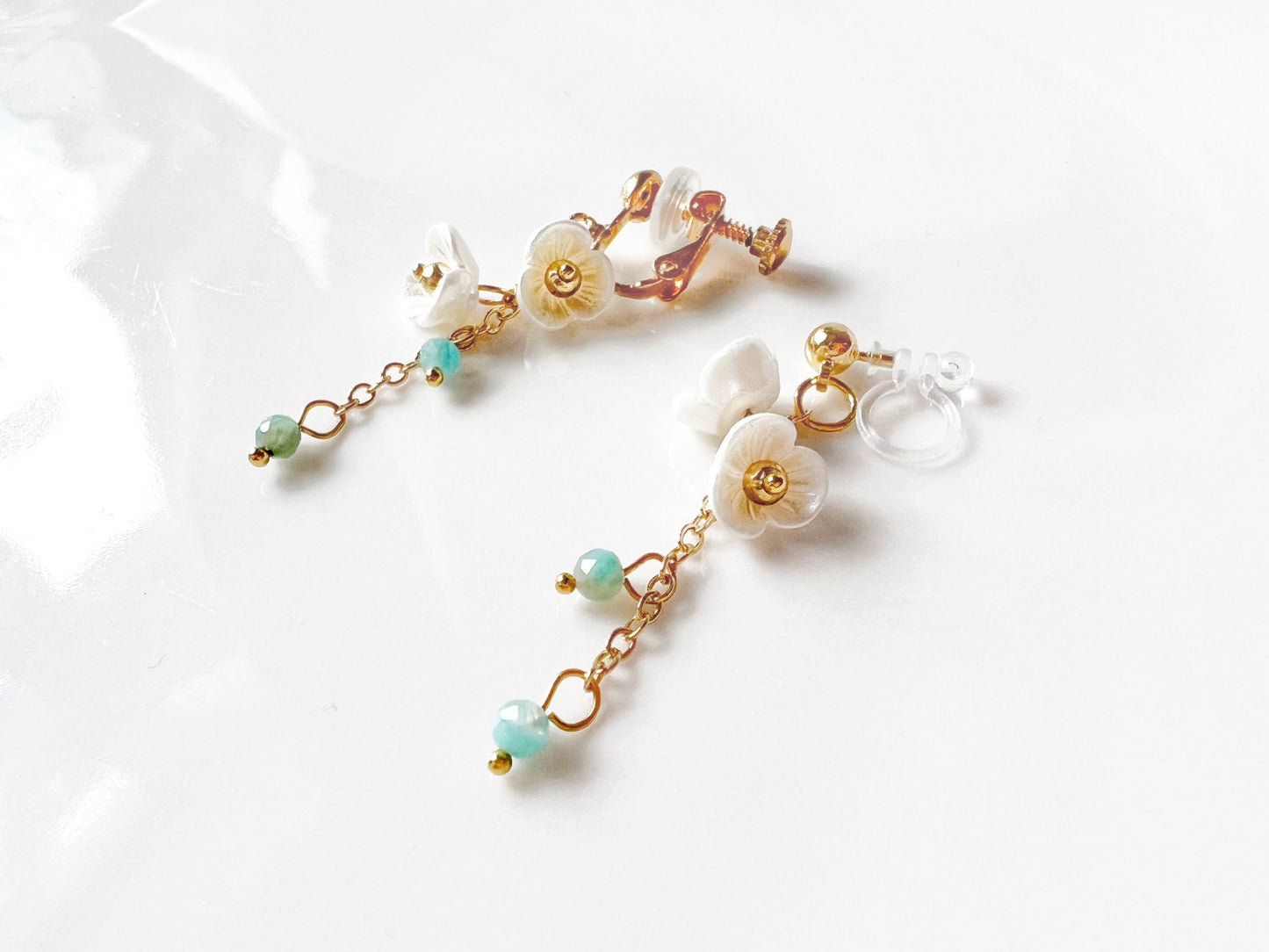 Cute White Flower and Green bead earrings, Dainty Floral Clip on earring, Gift for her