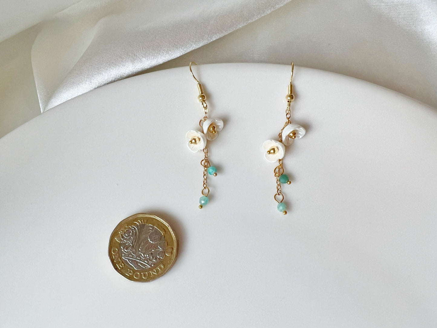 Cute White Flower and Green bead earrings, Dainty Floral Clip on earring, Gift for her