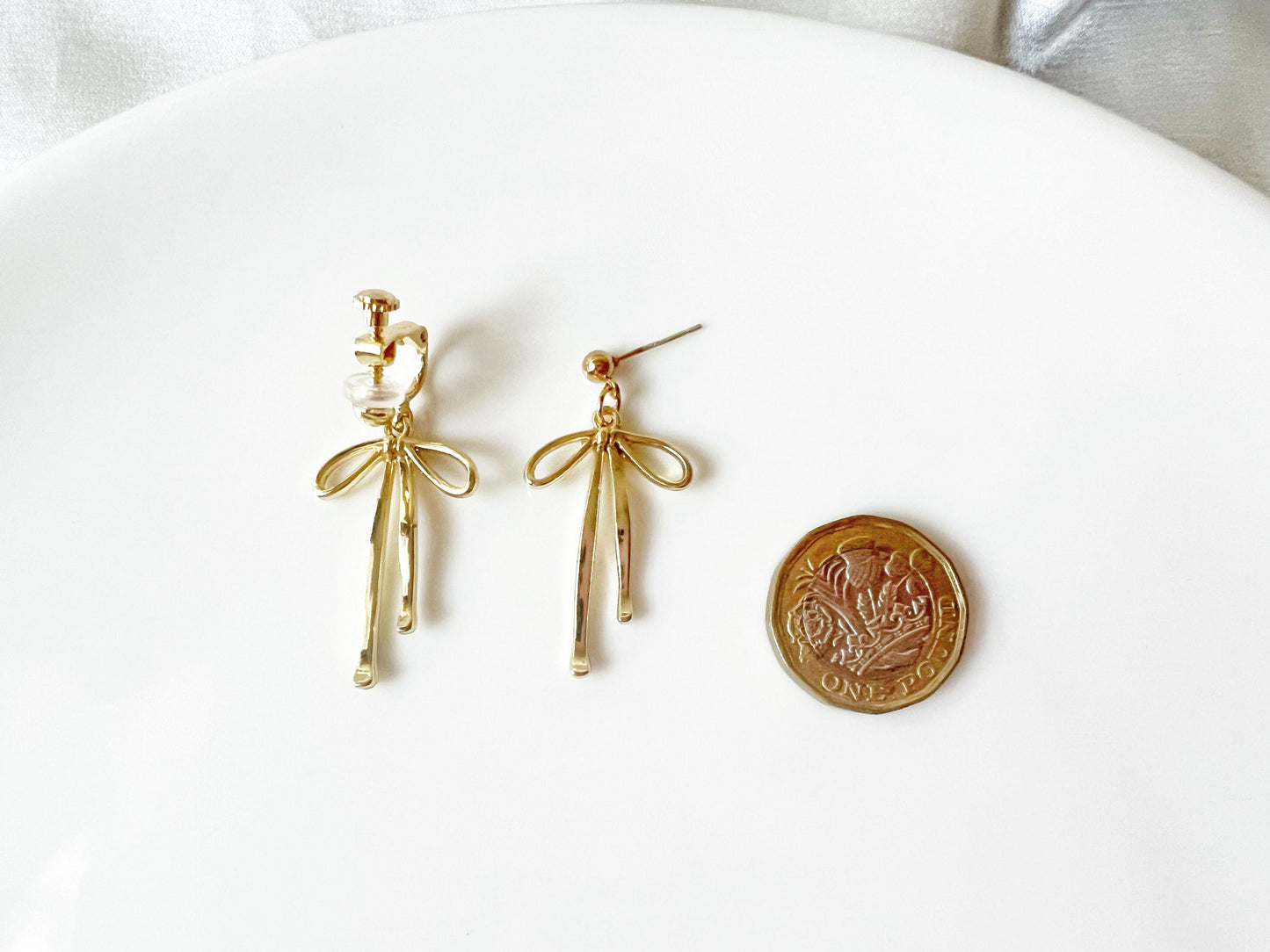 Gold Bow Earrings | Vintage Style Clip On, Stud or Hook Options | Dainty Gift for Her | Bridesmaid Jewellery | Elegant Everyday Earrings