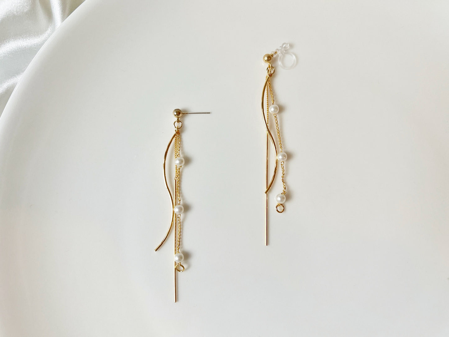 Dainty Gold or Silver Tassel Earrings | Faux Pearl Clip On or Stud | Long Drop Gift for Her | Minimalist Bridesmaid Jewellery