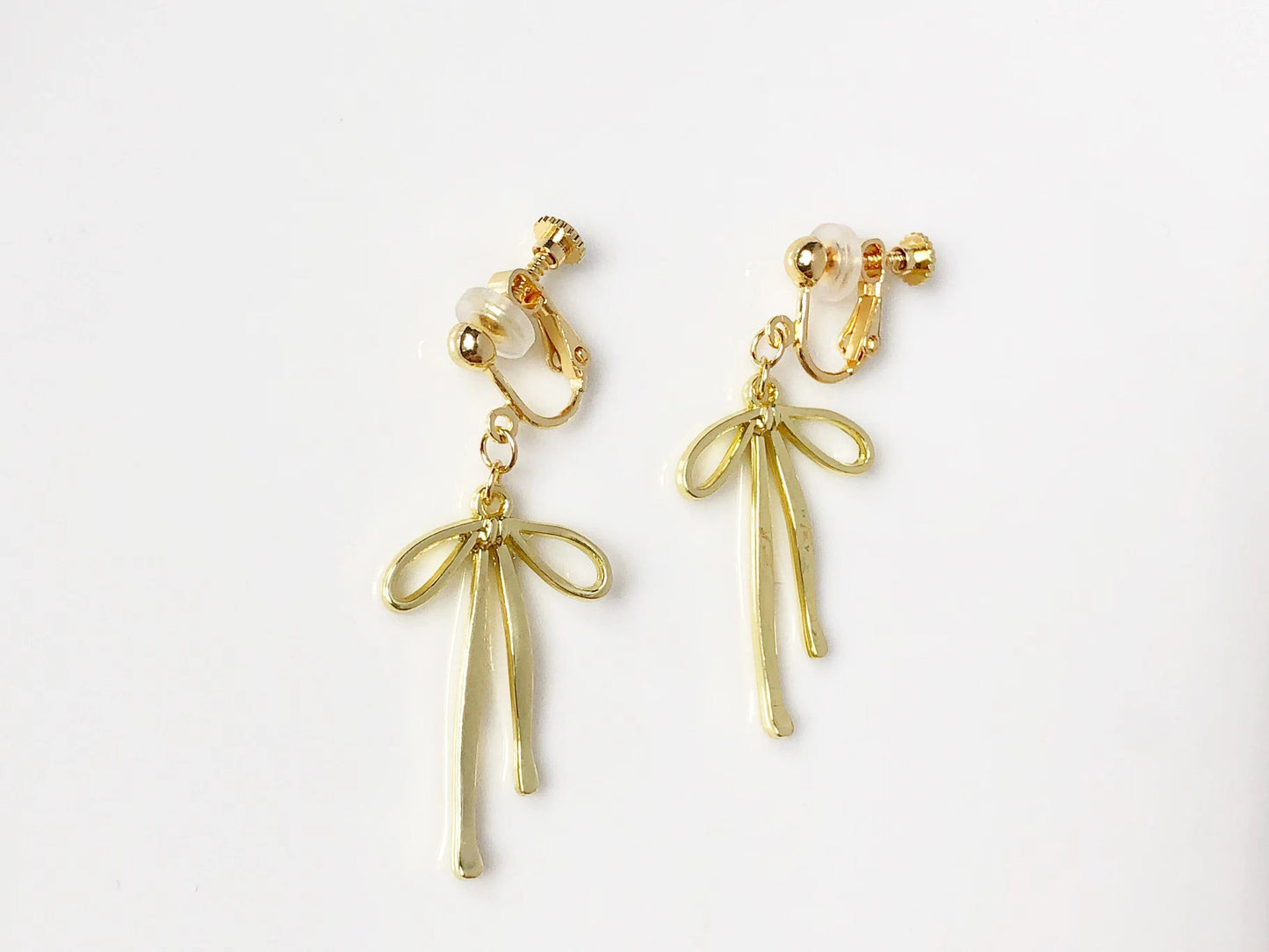 Gold Bow Earrings | Vintage Style Clip On, Stud or Hook Options | Dainty Gift for Her | Bridesmaid Jewellery | Elegant Everyday Earrings