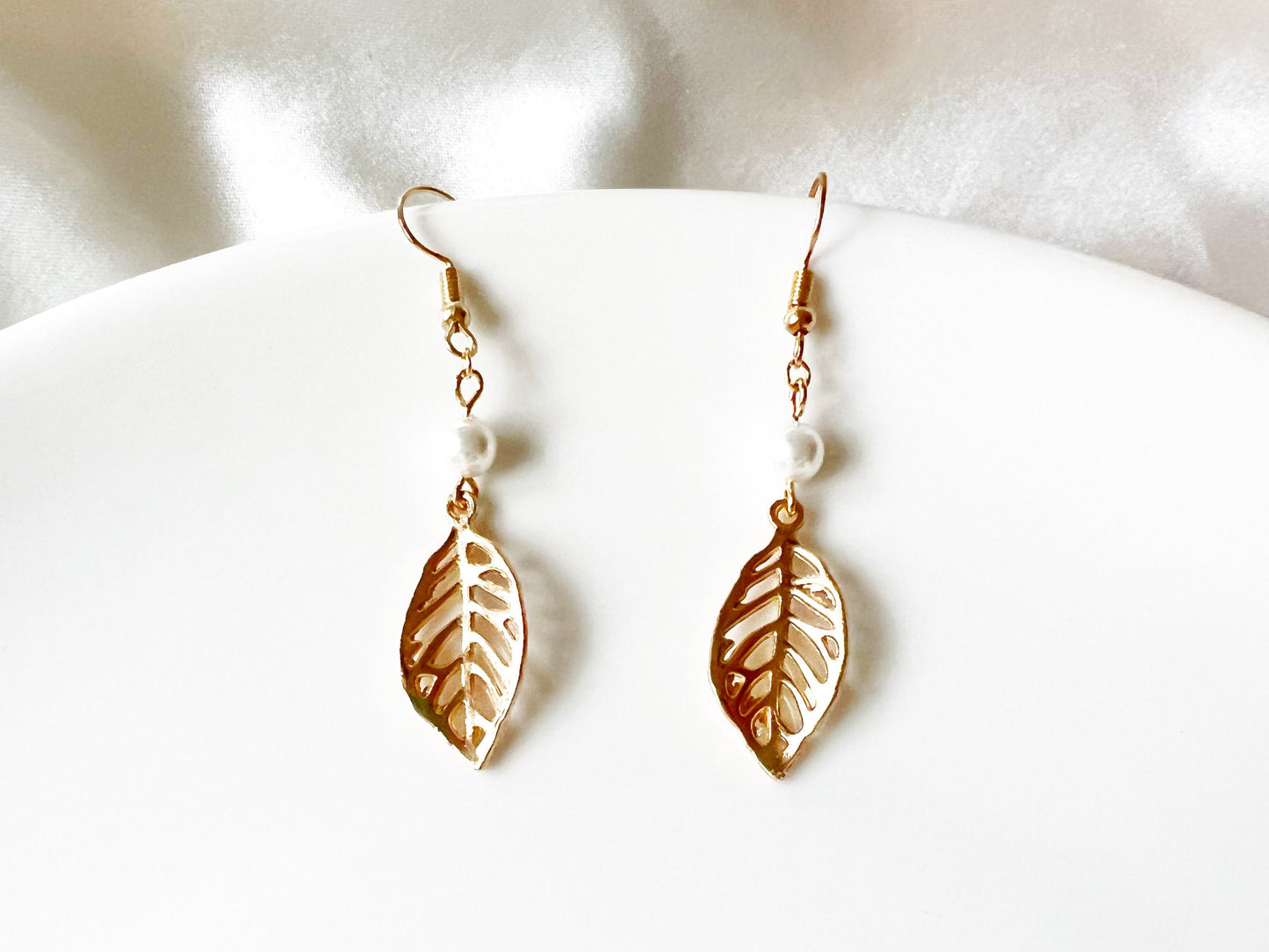 Hollow-out leaves and Faux pearl Clip-on/ stud earrings, Cute handmade gift for her