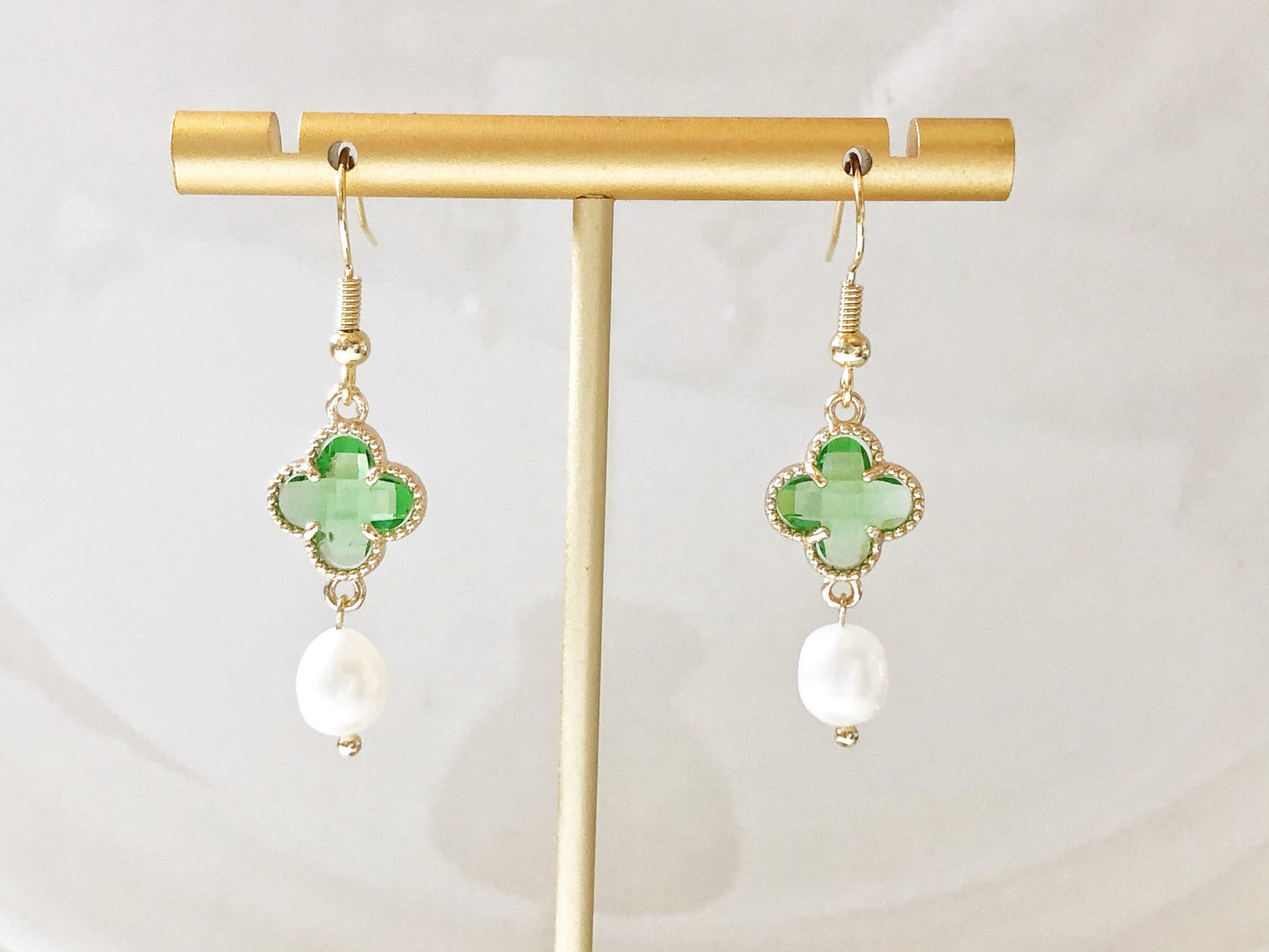 Four Leaf Clover and freshwater pearl earrings, Drop Dangle Earrings, gift for her