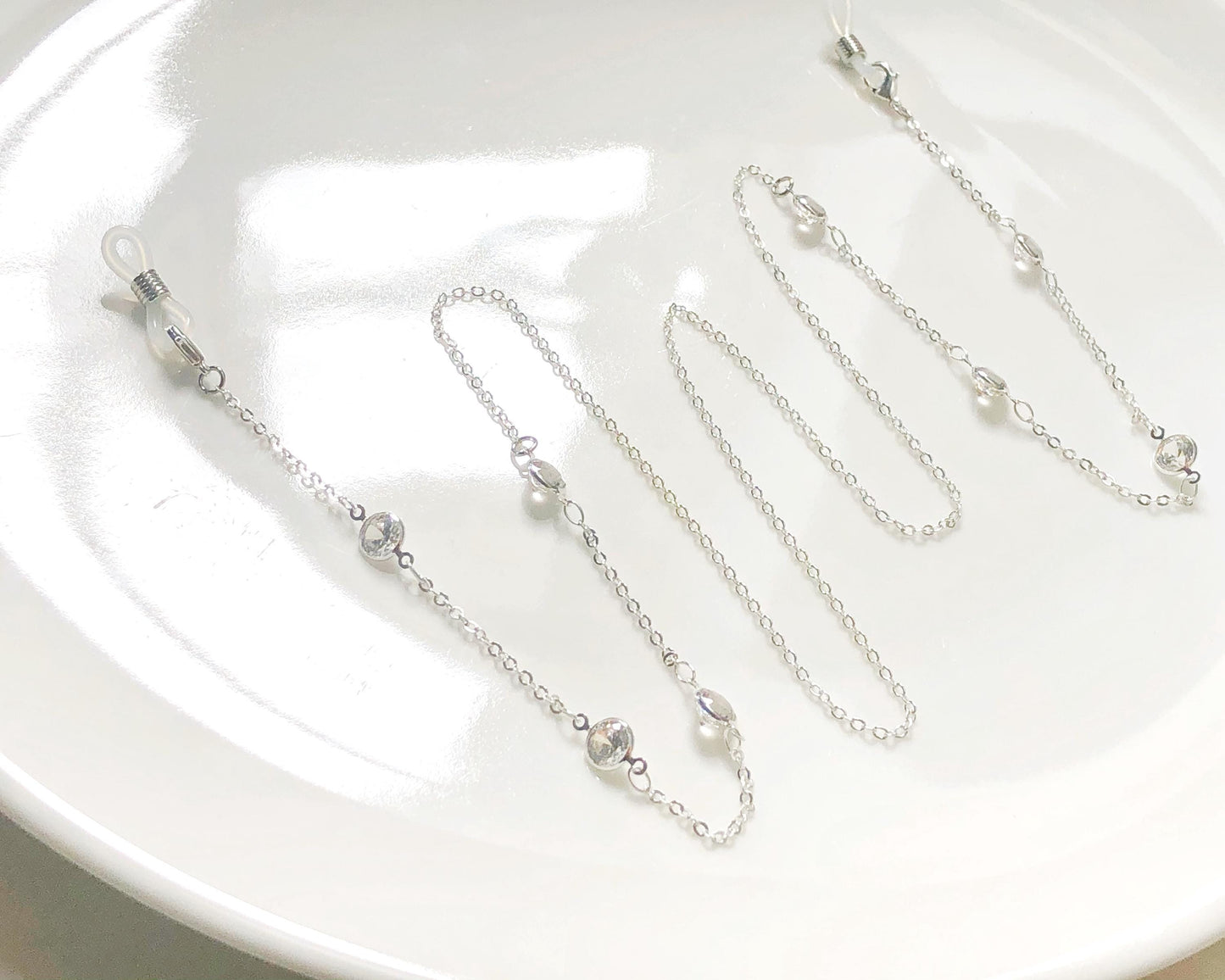 Dainty Zirconia glasses chain, Delicate sunglasses chain, Travel essential, gift for mother, Valentines Gift for her, Lanyard
