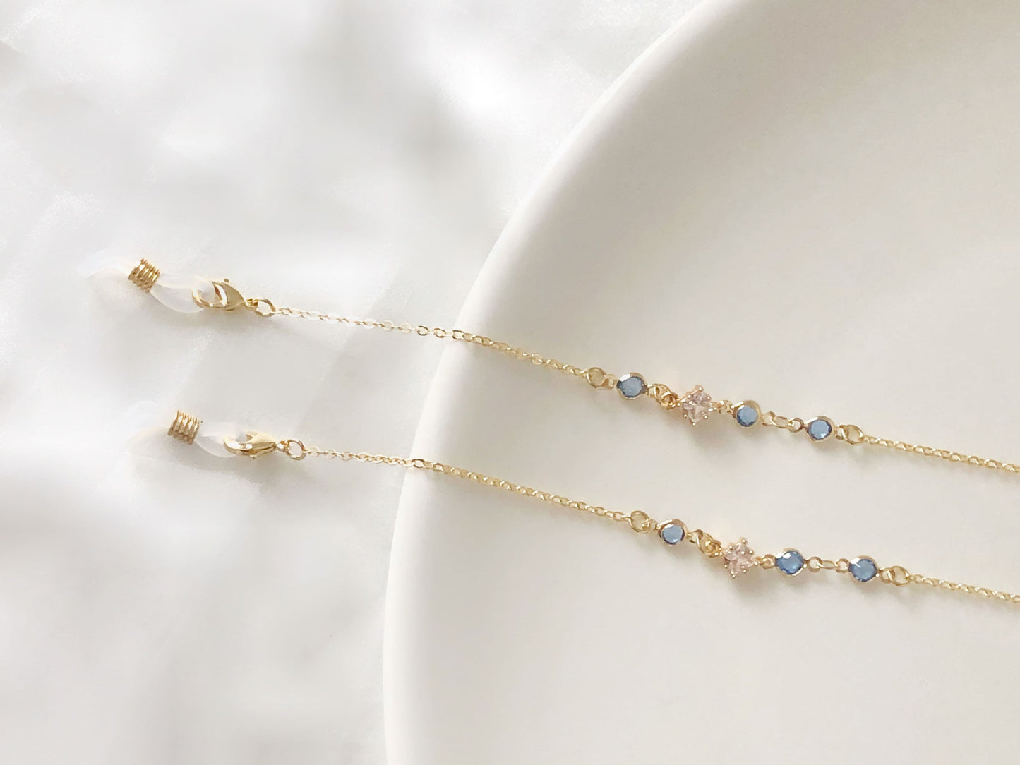 Dainty Blue Zirconia glasses chain, Delicate sunglasses chain, Travel essential, gift for mother, Valentines Gift for her, Lanyard