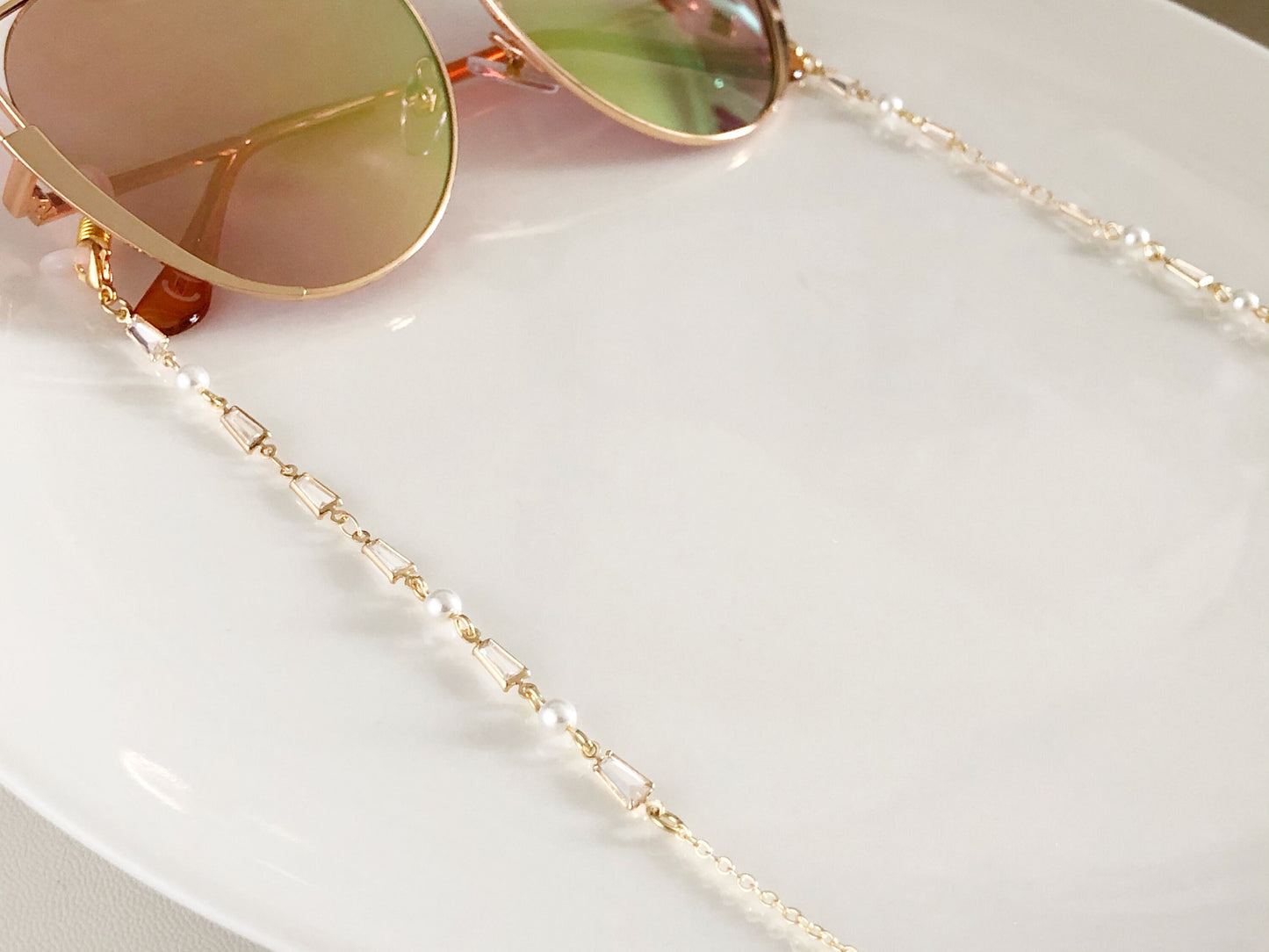 Dainty clear trapezoid Zirconia glasses chain, Delicate sunglasses chain, Travel essential, gift for mother, Valentine gift for her, Lanyard