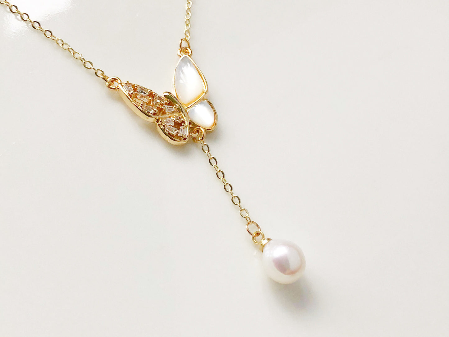 Butterfly Pearl Necklace Elegant Freshwater Pearl Pendant Dainty Zircon Jewellery Wedding Anniversary Birthday Gift for her Women Girls