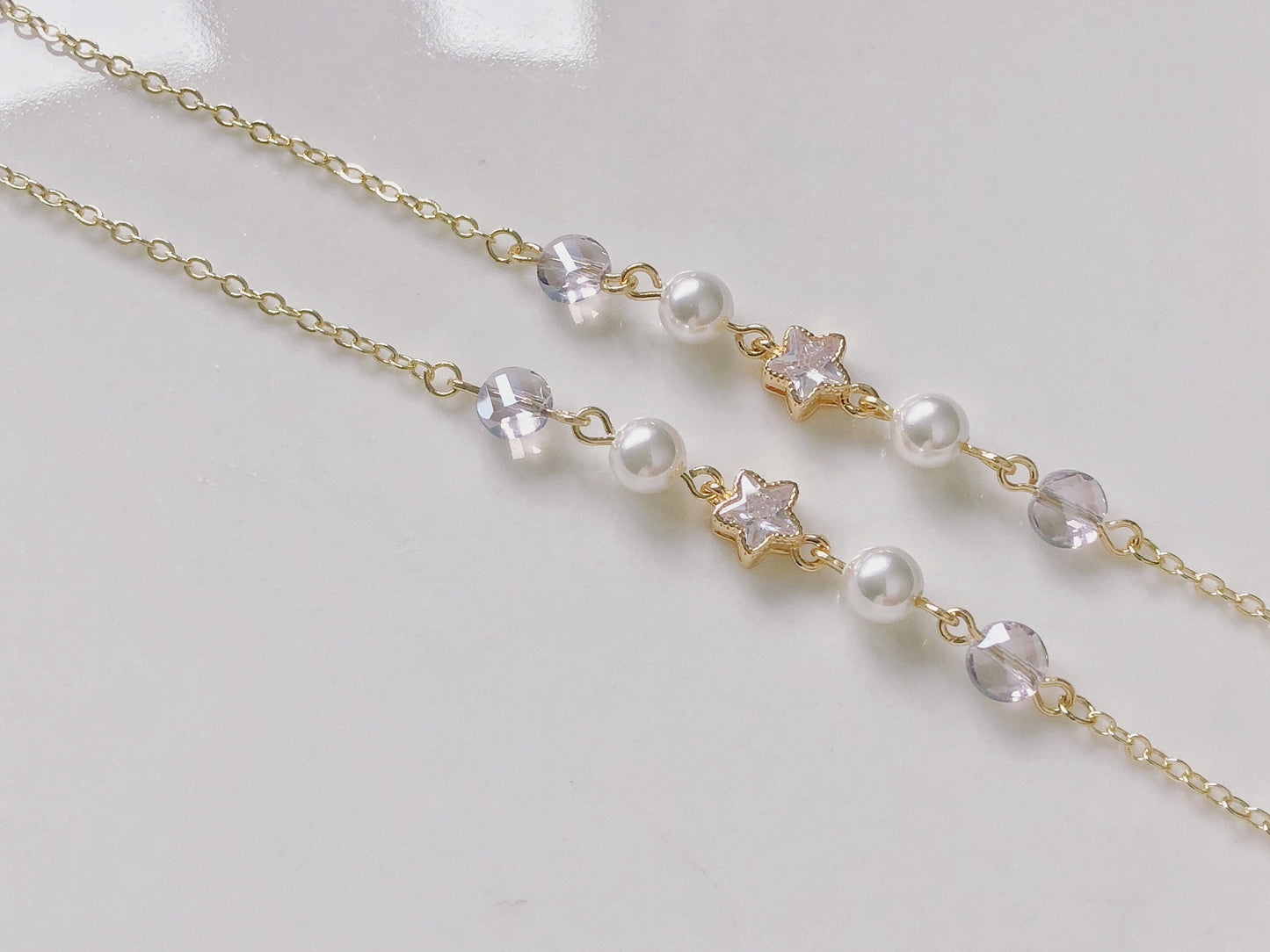 Zirconia stars and faux pearl glasses chain, Delicate sunglasses chain, Travel essential, gift for mother, Valentines Gift for her, Lanyard