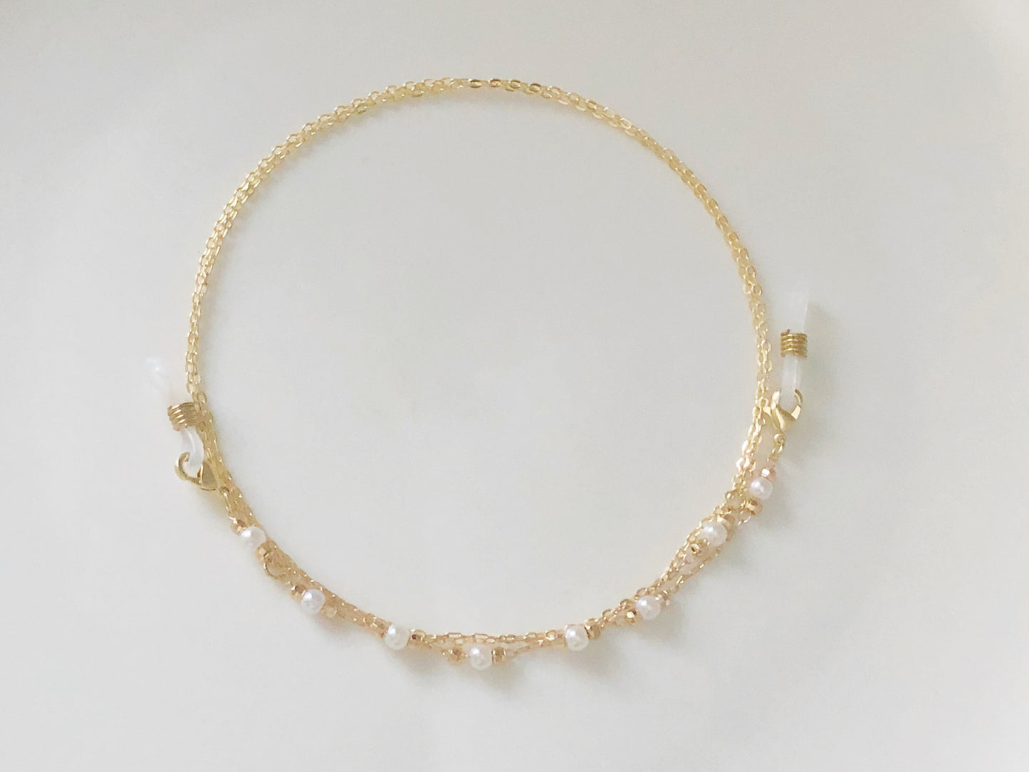 Dainty faux pearl glasses chain, Delicate sunglasses chain, Travel essential, gift for mother, Valentines Gift for her, Lanyard