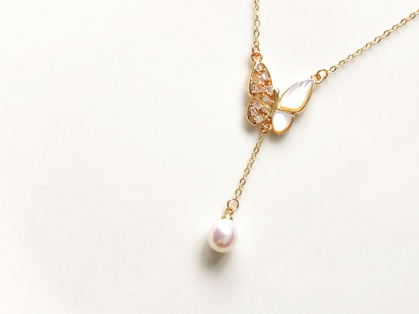 Butterfly Pearl Necklace Elegant Freshwater Pearl Pendant Dainty Zircon Jewellery Wedding Anniversary Birthday Gift for her Women Girls