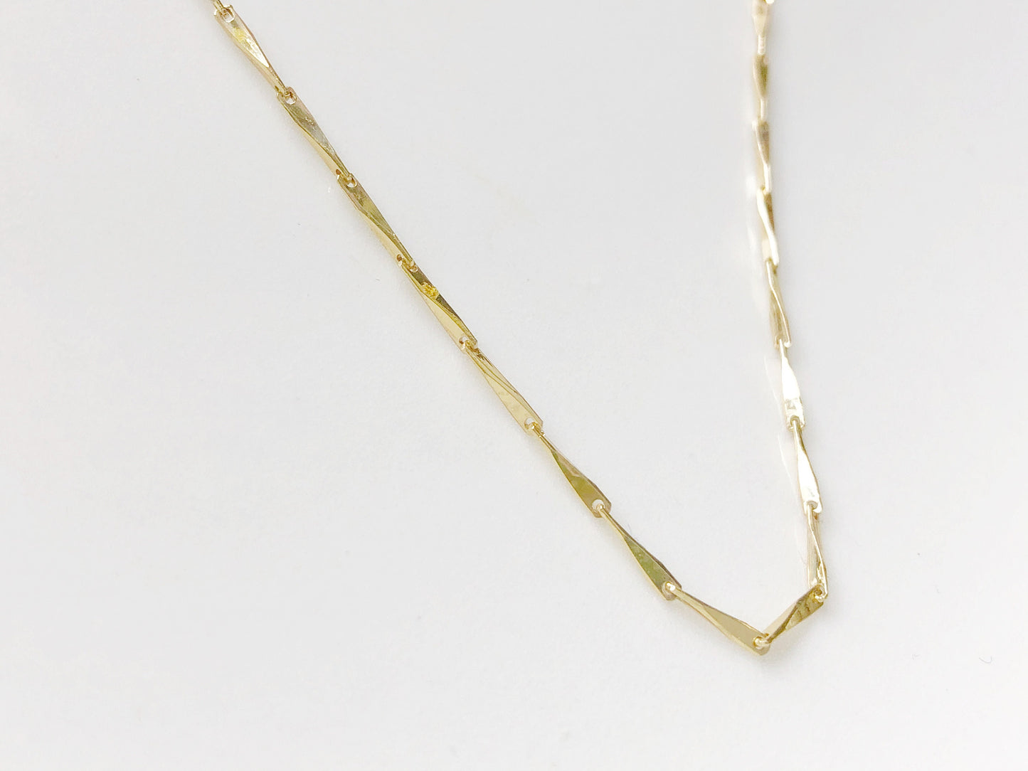 Dainty Minimalist glasses chain, Delicate sunglasses chain, Travel essential, gift for mother, Valentines Gift for her, Lanyard