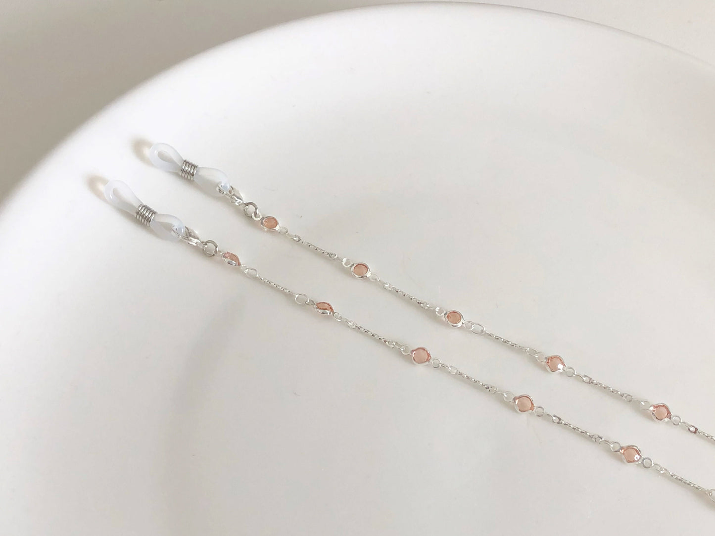 Dainty Pink silver colour glasses chain, Delicate sunglasses chain, Travel essential, gift for mother, Valentines Gift for her, Lanyard
