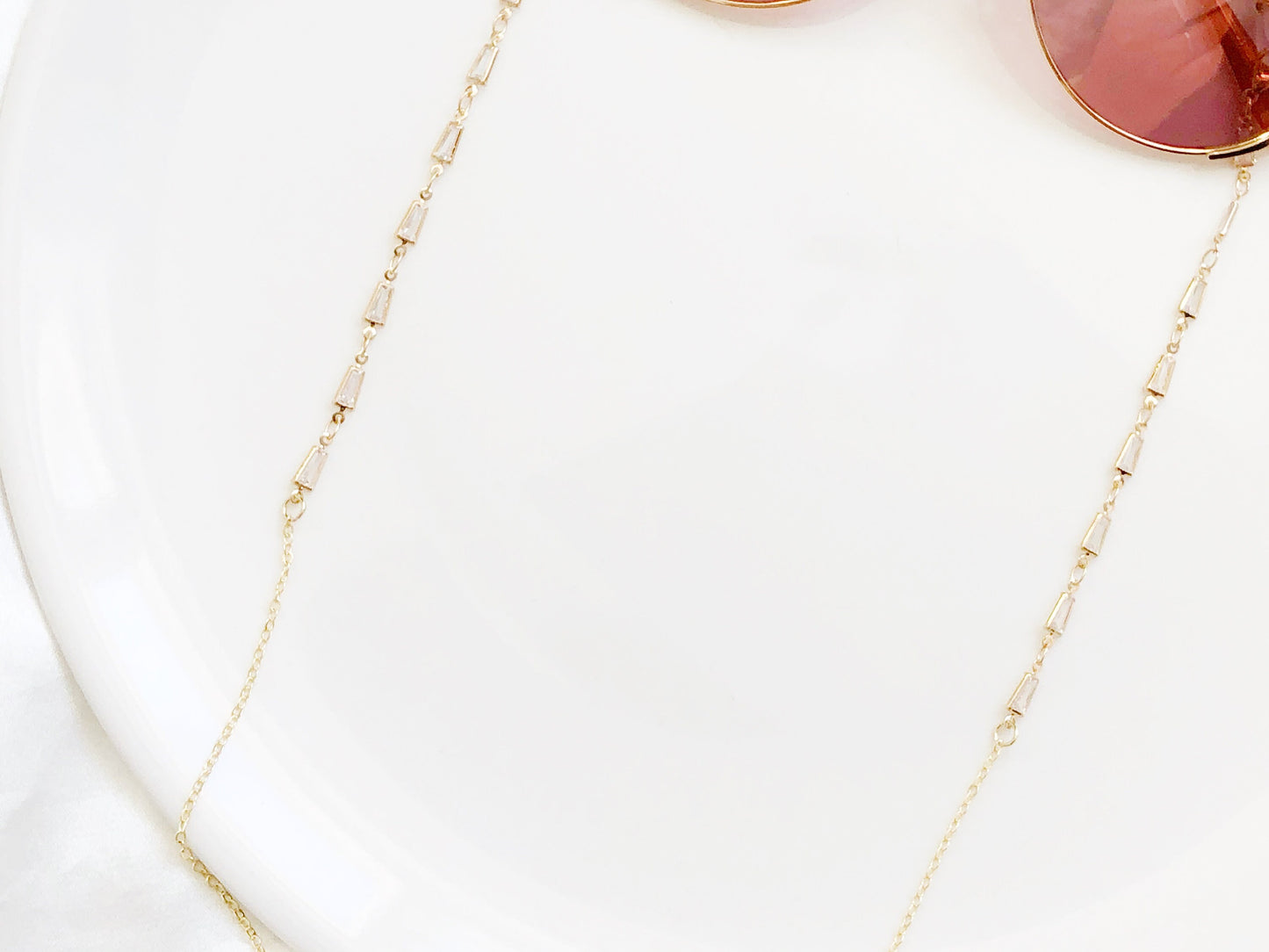 Dainty clear trapezoid Zirconia glasses chain, Delicate sunglasses chain, Travel essential, gift for mother, Valentine gift for her, Lanyard