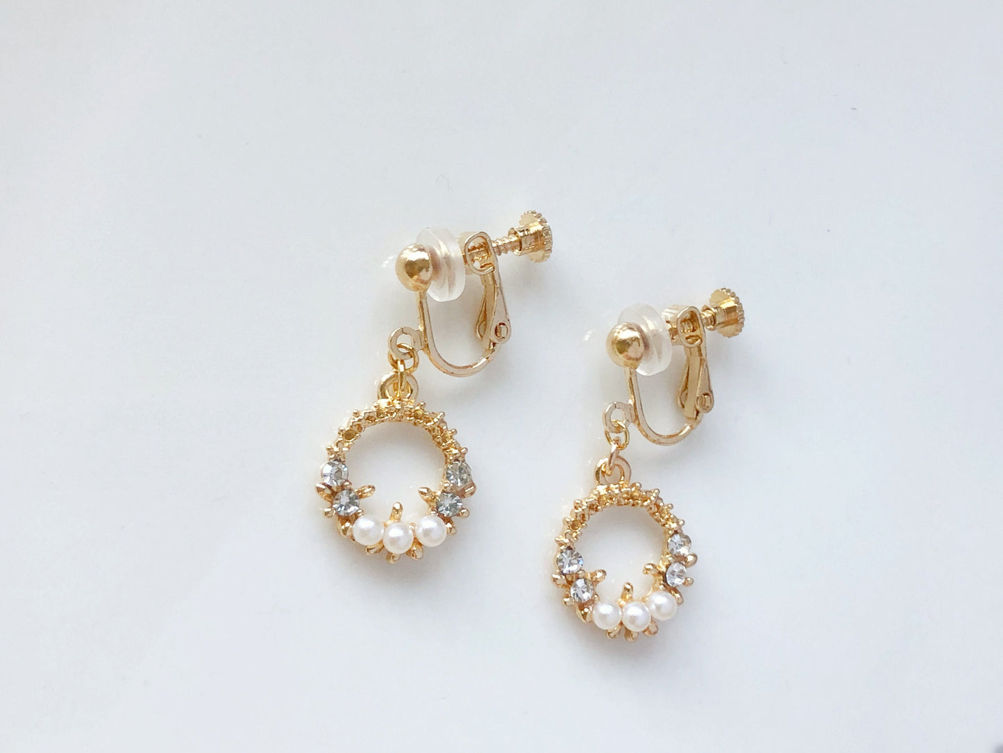 Dainty Wreath clip on / hook Earrings, Dainty dangle pendant, Gift for her