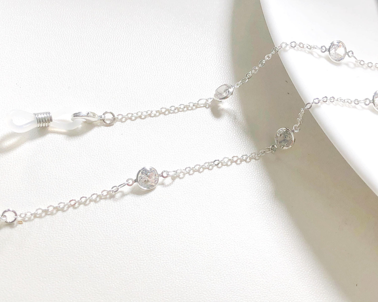 Dainty Zirconia glasses chain, Delicate sunglasses chain, Travel essential, gift for mother, Valentines Gift for her, Lanyard